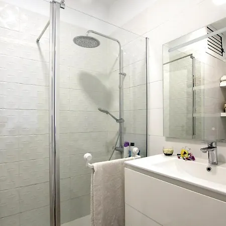 Apartment 2 Bedroom In Siboralos *