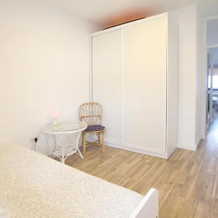Apartment 2 Bedroom In Siboralos *